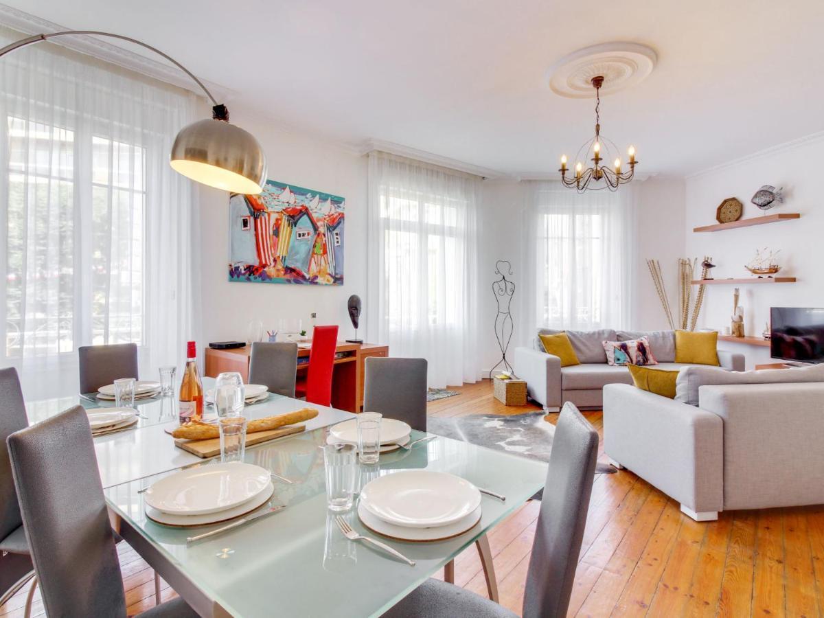 Apartment L'Ecluse-1 By Interhome Дінар Екстер'єр фото